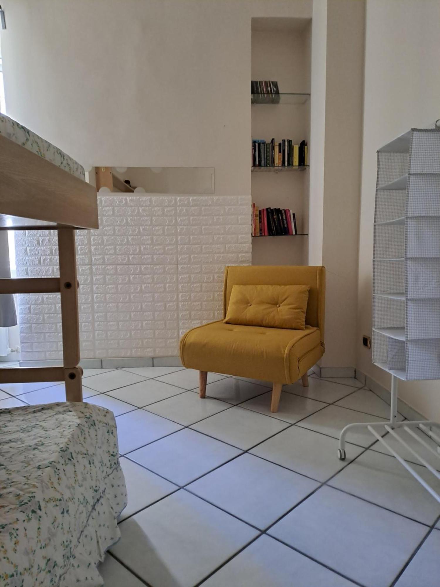 Grimaldi Apartment Σαλέρνο Εξωτερικό φωτογραφία
